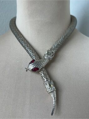 Vintage DL Auld Silver Mesh Snake Necklace 21”